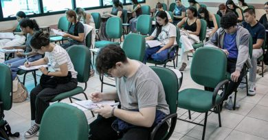 Primeiro dia do Vestibular de 2025 da Universidade do Estado do Amazonas teve 31,82% de abstenção; 11.299 não compareceram